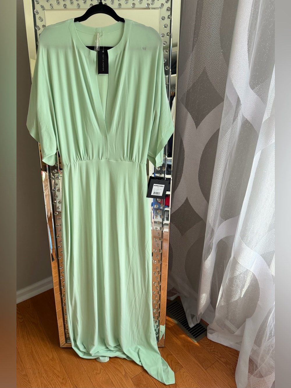 Norma Kamali Obie Maxi 💚